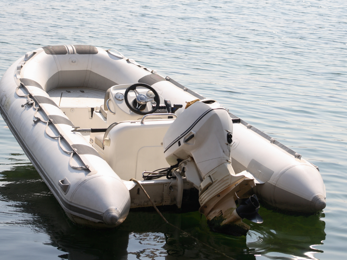 Snag-A-Slip Blog - Essentials for an Overnight Boat Trip - Inflatable